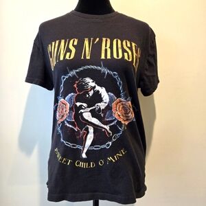 Guns N Roses Shirt Small Women's Sweet Child O' Mine Graphic Band Y2k 90s